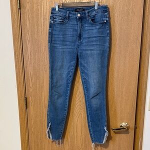 Judy Blue Medium Blue Split Frayed Hem Crop Jeans